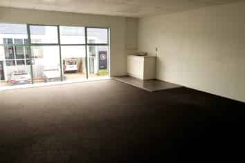 FUNCTIONAL INDUSTRIAL SPACE