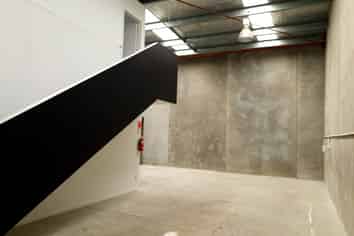 FUNCTIONAL INDUSTRIAL SPACE