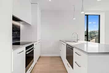 101/4 Bute Road, Browns Bay