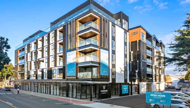 207/4 Bute Road, Browns Bay