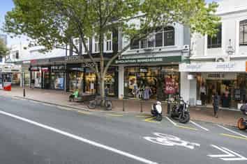 Trophy Investment Top Location