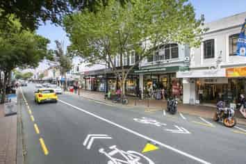 Trophy Investment Top Location