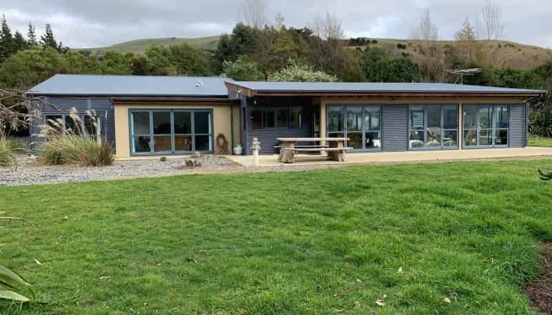 417 Wainui Main Road, 