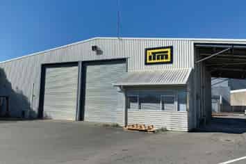 Warehouse For Lease