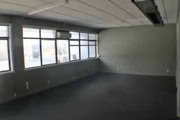 Office suite in popular Terrace End