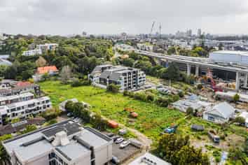 Epsom Land for lease