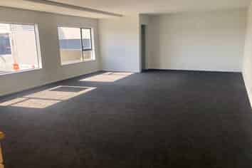 Priced Reduced! Workshop / Warehouse / Office