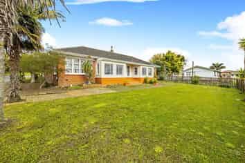 147 Boundary Road, Clover Park