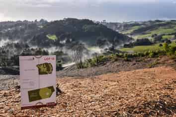 Lot 13/106 Griggs Road, Whitford