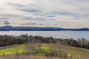 Lot 1 Suie Road, Algies Bay