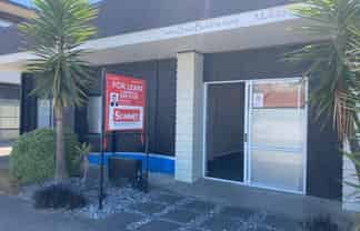 Office/Showroom with Workshop for Lease