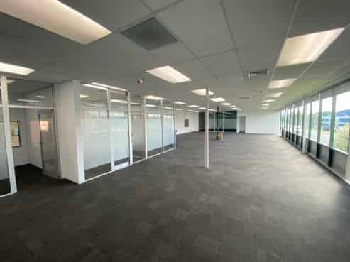 HQ facility with secure yard 