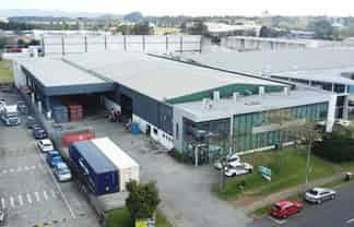 HQ facility with secure yard 