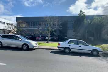 GREAT VALUE OFFICE - NORTH SHORE AND MINUTES TO CBD