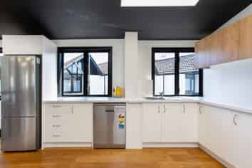 Stylish Office; Ready to Occupy