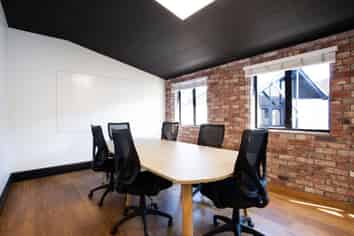 Stylish Office; Ready to Occupy