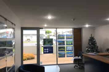 OWNER OCCUPIER/INVESTOR OFFICE OPPORTUNITY