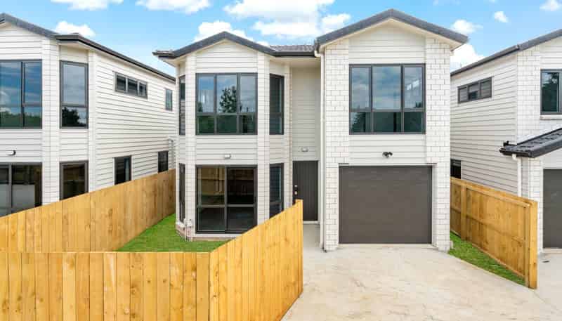 2/63 Allenby Road, Papatoetoe