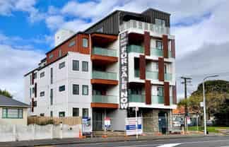 203/2A Truro Road, Sandringham