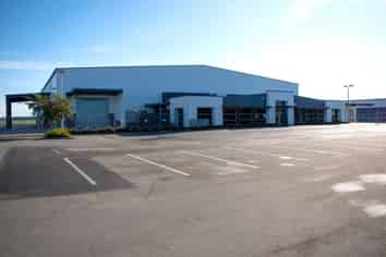 Excellent Warehouse/Office Close to Airport