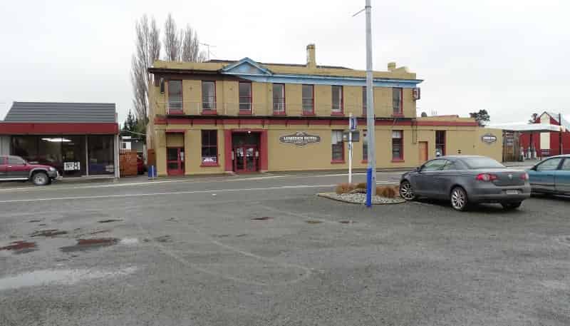 6 Diana Street, Lumsden