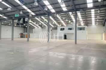 4,500 - 8,500sqm – Trade Retail / Warehouse / Industrial