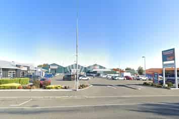 4,500-8,500sqm – Trade Retail/Warehouse/Industrial