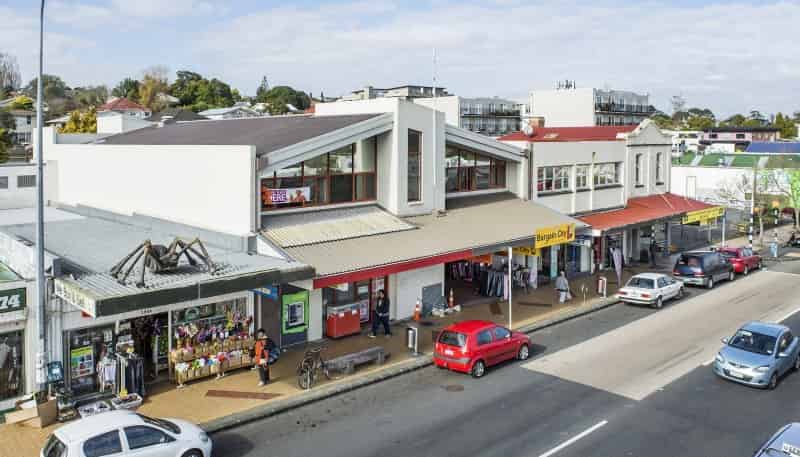 1990 Great North Road, Avondale