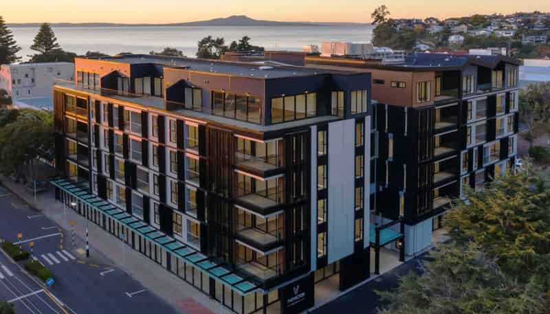 501/4 Bute Road, Browns Bay