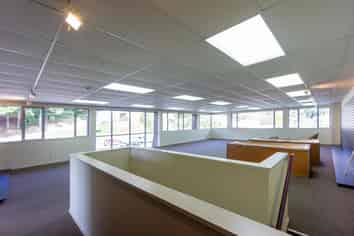 Modern Office Space FOR LEASE