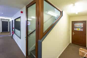 Modern Office Space FOR LEASE