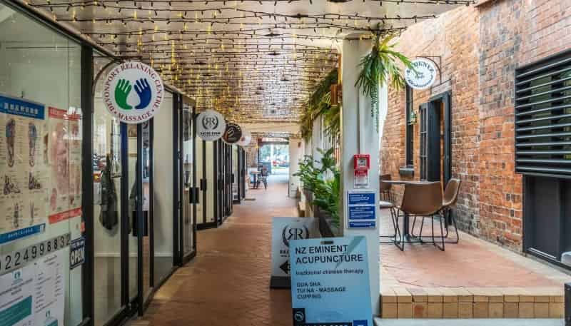 Shop 9/5-15 Victoria Road, Devonport