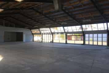 Industrial / warehouse with yard