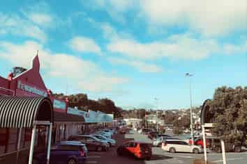 Large format Johnsonville