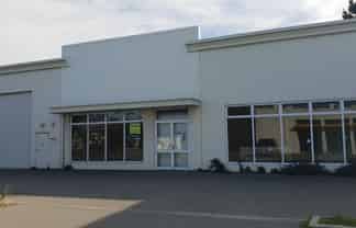 "Sockburn Showroom" Plus