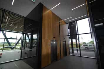 QUALITY QUAD 7 OFFICE