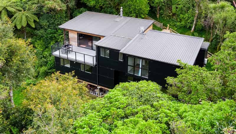 78 Howard Road, Point Howard, Eastbourne