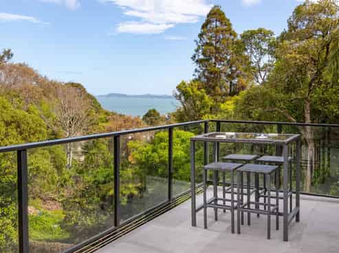 78 Howard Road, Point Howard, Eastbourne