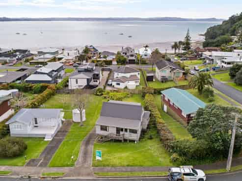 46 De Luen Avenue, Tindalls Beach