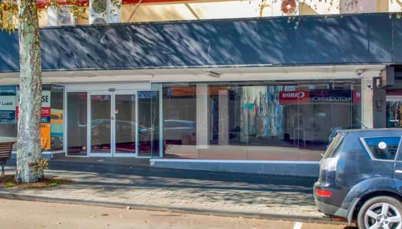 13 Devon Street West, New Plymouth Central