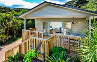 32A Waiheke Road, Onetangi
