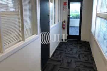 Refurbished Ground Floor Office!