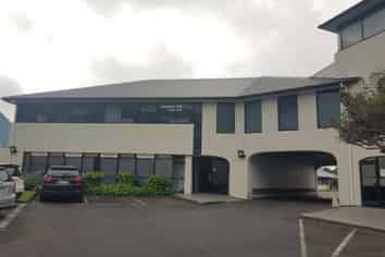 Affordable Neat Office at Lincoln Road