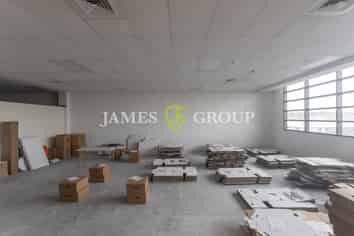 Expansive Open Plan Office