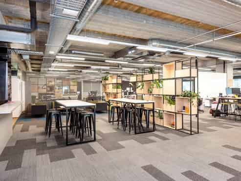 CORPORATE CALIBRE COMMERCIAL SPACE