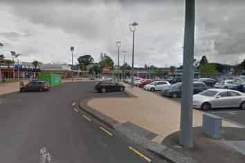 Retail Site at Northcote Shopping Centre!