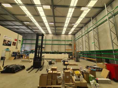 A-grade high stud warehouse on Paramount Drive