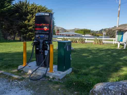 7326 State Highway 1, Ward