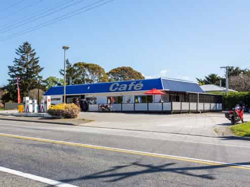 7326 State Highway 1, Ward