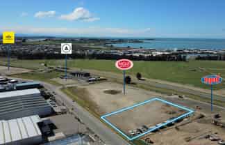 Vendor wants SOLD! - Last chance in Portlink